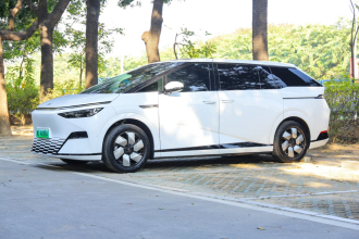 小鹏X9 2024款 702超长续航Pro