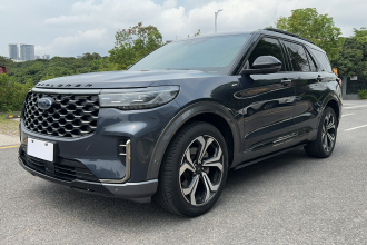 福特 探险者 2023款 EcoBoost 285 四驱ST-LINE 6座