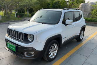 Jeep 自由侠 2018款 互联大屏版 180T 自动高能版