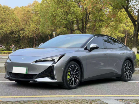 ARCFOX极狐 极狐 阿尔法S5 2024款 560MAX 185kW