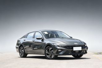 现代 伊兰特 2026款 1.5L CVT GLX精英版