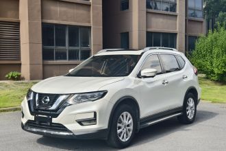 日产 奇骏 2022款 2.0L 两驱智联臻享版