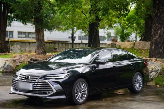 丰田 亚洲龙 2024款 双擎 2.0L 豪华版