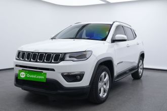 Jeep 指南者 2020款 220T 自动精英版