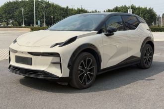 极氪X 2025款 五座长续航版