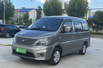 东风风行 菱智 2022款 M5 1.6L 实用型 5座