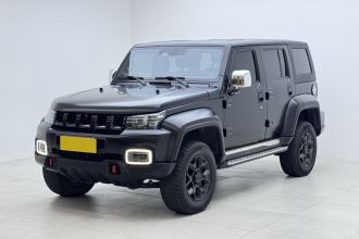 北京越野BJ40 2023款 2.0D 自动四驱刀锋英雄版侠客型