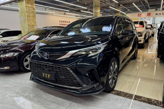 丰田 格瑞维亚 2022款 2.5L混动 尊贵版