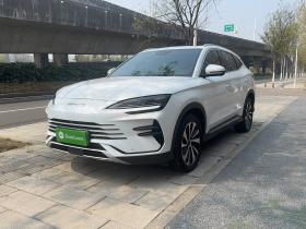比亚迪 宋PLUS新能源 2024款 荣耀版 DM-i 110km 旗舰型