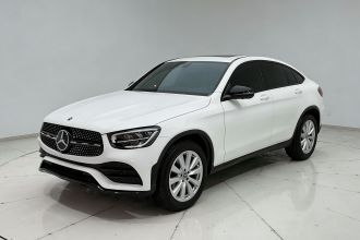 奔驰GLC轿跑 2021款 GLC 260 4MATIC 轿跑SUV