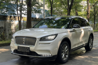 林肯 冒险家 2021款 2.0T 两驱尊享版