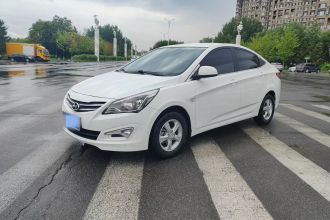 现代 瑞纳 2016款 1.4L 自动智能型GLS