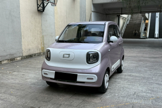 奔腾小马 2026款 222km 闪耀马