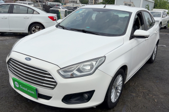 福特 福睿斯 2015款 1.5L 手动舒适型