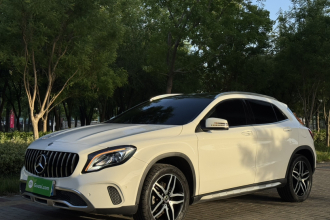 奔驰GLA 2017款 GLA 200 时尚型