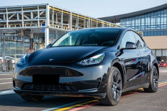 特斯拉 Model Y 2023款 后轮驱动版
