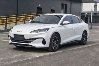 比亚迪 海豹06新能源 2024款 DM-i 80KM尊贵型