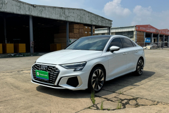 奥迪A3 2022款 A3L Limousine 35 TFSI 时尚运动型