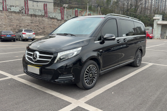 奔驰V级 2018款 V 260 尊贵版 国VI