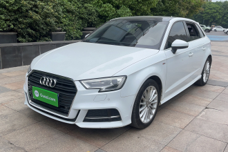 奥迪A3 2018款 30周年年型 Sportback 35 TFSI 时尚型