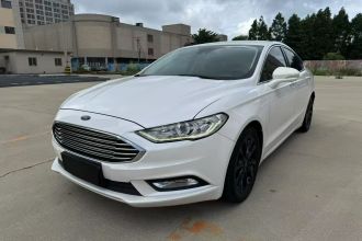 福特 蒙迪欧 2017款 EcoBoost 180 时尚型