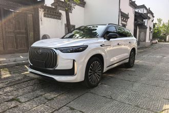 奇瑞 瑞虎9 2025款 2.0T 自动两驱尊享版 5座