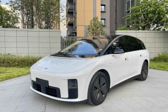 理想汽车 理想i8 2025款 标准版