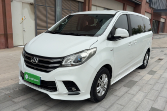 上汽大通MAXUS 大通G10 2022款 2.0T 自动精英版 汽油 7座