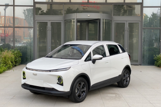 吉利几何E萤火虫 2023款 320KM 乖帅虎 5座