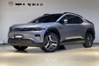 长安启源E07 2025款 纯电 四驱 90kWh Ultra高性能版