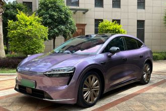 鸿蒙智行 智界R7 2024款 纯电 736km UItra