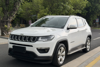 Jeep 指南者 2020款 220T 自动领先版