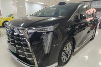 广汽传祺 传祺向往M8 2025款 乾崑系列 Ultra 头等舱