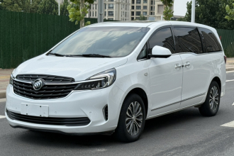 别克GL8 2021款 陆上公务舱 652T 尊贵型