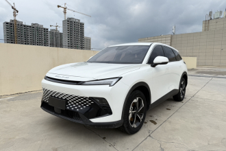 北京汽车 魔方 2023款 1.5T DCT青春版
