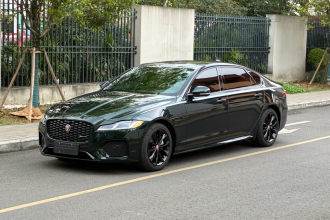 捷豹XFL 2021款 XFL 2.0T P250 两驱精英运动版