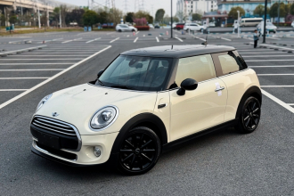 MINI 2016款 1.5T COOPER 先锋派
