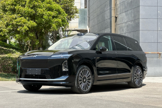 蔚来ES8 2026款 六座行政豪华版