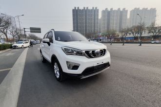 长安CS15 2016款 1.5L 自动时尚版