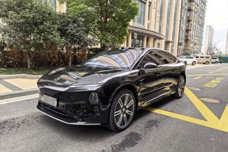 蔚来ET9 2025款 102kWh 首发限量版