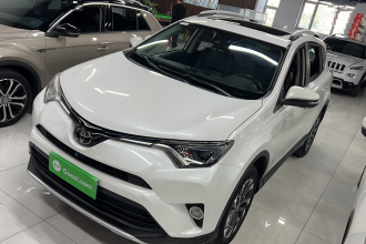 丰田 RAV4荣放 2018款 2.5L 自动四驱精英i版