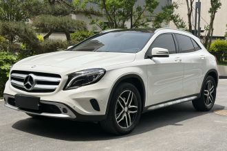 奔驰GLA 2016款 GLA 220 4MATIC 时尚型