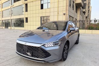 比亚迪 秦PLUS 2023款 冠军版 DM-i 55KM领先型