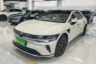 极氪007GT 2025款 后驱智驾版 75kWh