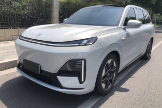 深蓝汽车 深蓝S09 2025款 后驱Ultra