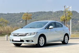 本田 思域 2013款 十周年纪念 1.8L 自动豪华版