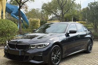 宝马3系 2020款 330i M运动曜夜套装