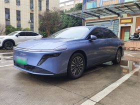 日产N6 2026款 180 Max