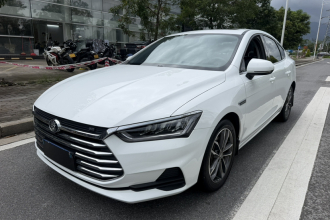 比亚迪 秦Pro 2020款 超越版 1.5TI 自动旗舰型