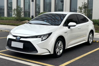 丰田 雷凌 2021款 双擎 1.8H E-CVT进取版